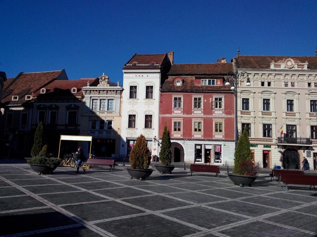 Main Square Apartments & More Brasov Exterior photo